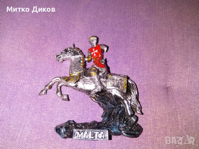 Малта магнит конник кръстоносец, снимка 3 - Колекции - 37619679