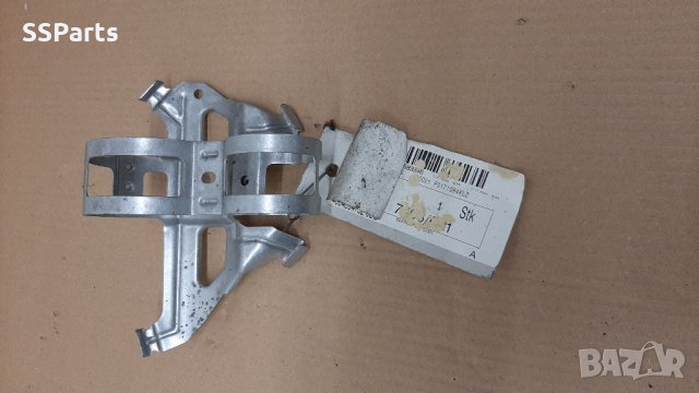 Нова оригинална стойка за горивна помпа и филтър от Mercedes