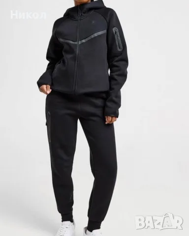 Дамски екип Nike Tech Fleece 