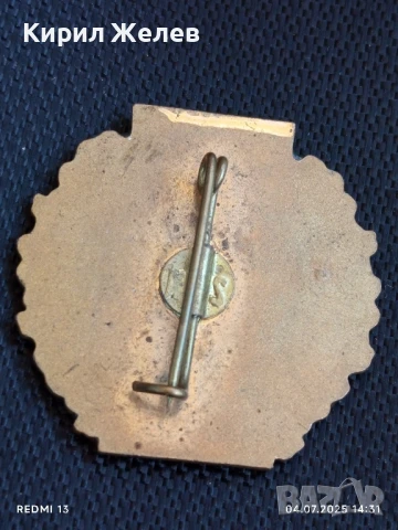 Три значки МУЗИКАЛЕН ФЕСТИВАЛ,ХИЛТЪН, БУРГАС за КОЛЕКЦИЯ 37475, снимка 4 - Колекции - 50906541