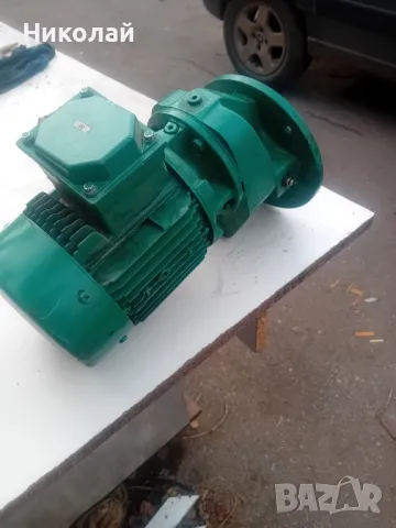 Мотор с редуктор, снимка 2 - Електродвигатели - 48344778