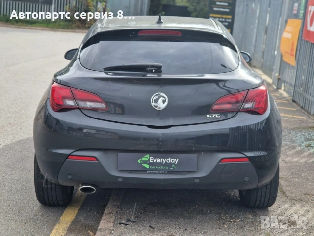 на части Опел Астра Opel Astra GTC 2012 година 2,0 дизел Автомоатик, снимка 3 - Автомобили и джипове - 53061202