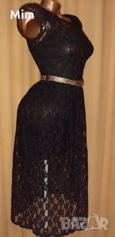 Atmosphere  M Черна дантелена рокля с златист кожен колан, снимка 4 - Рокли - 33945274