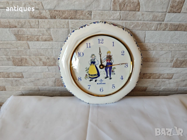 Порцеланов немски стенен часовник - Junghans - 1980г., снимка 4 - Антикварни и старинни предмети - 54105955