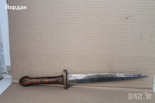 Българска военна окопна кама