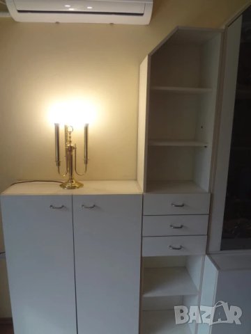 Стилна класическа лампа, снимка 3 - Настолни лампи - 50587288