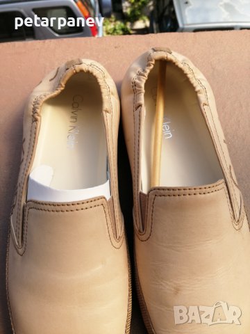 Чисто нови Calvin Klein Pablo Taupe Slip-on with Contrasting Trim - 42 размер, снимка 3 - Мокасини - 37475196