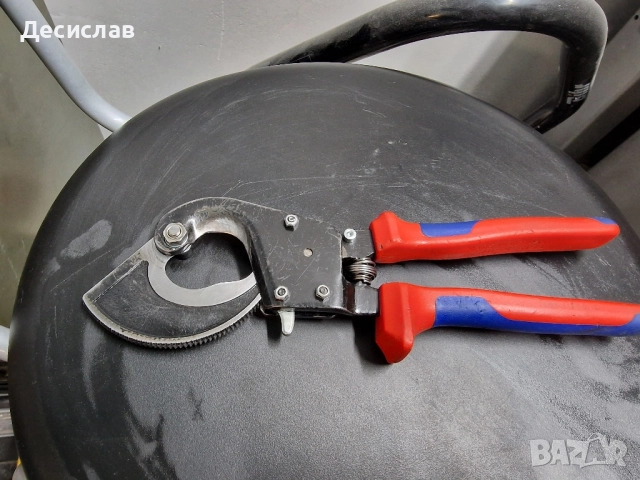 Клещи/Ножици за кабели Knipex, снимка 3 - Клещи - 52201306