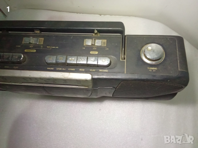 Радиокасетофон First Austria, снимка 5 - Радиокасетофони, транзистори - 51457593