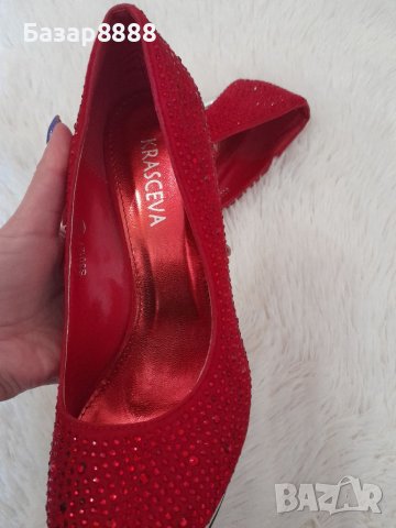 Токчета, снимка 5 - Дамски обувки на ток - 40240924