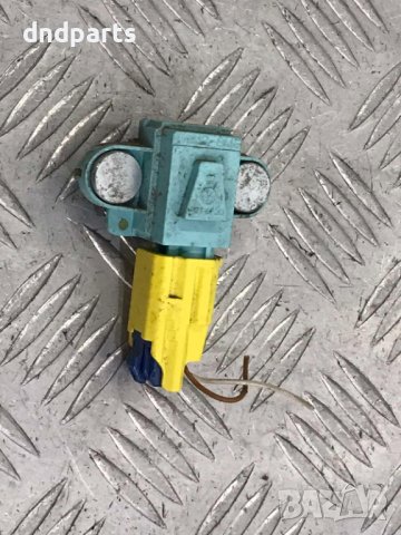 Датчик врата Audi A6,2005г.(преден десен)