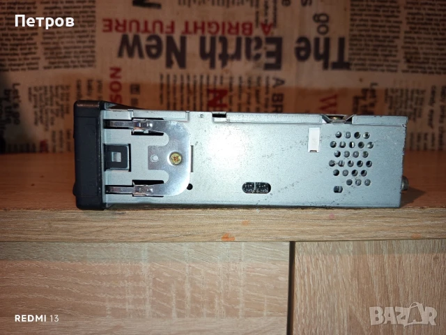 Авто Касетофон "Clarion" CRX 91R, снимка 6 - Аксесоари и консумативи - 50666015