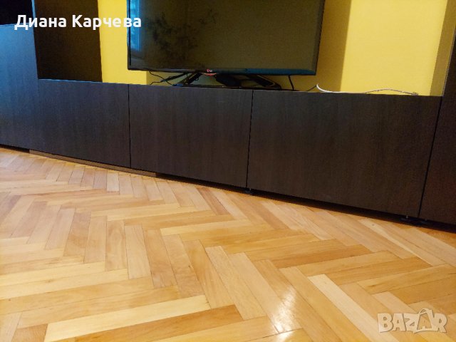Продавам BESTA TV шкаф 704.740.62 от IKEA