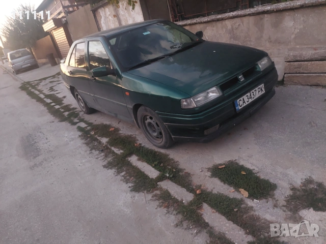 Сеат толедо 1,8 90 к.с. газ-бензин , снимка 13 - Автомобили и джипове - 39811853