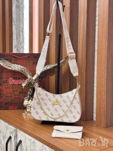 чанти guess , снимка 3 - Чанти - 51436860