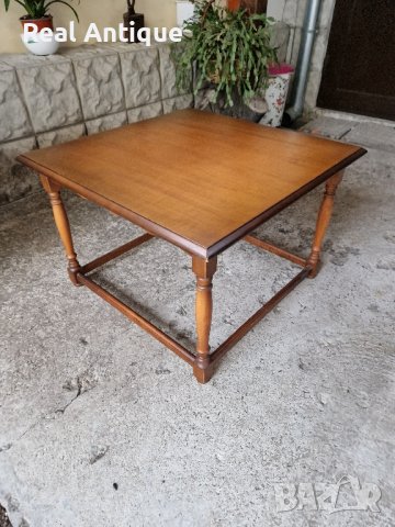 Страхотна много красива антикварна немска масичка , снимка 1