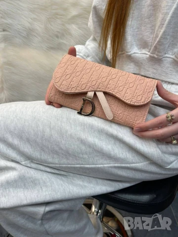 портмонета в кутия christian dior , снимка 9 - Портфейли, портмонета - 51321018