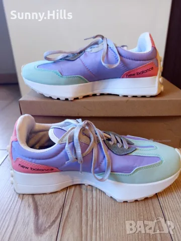 Дамски маратонки New Balance 327, снимка 2 - Маратонки - 55990393