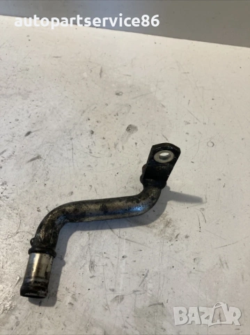 Тръба за масло за Volvo S80 2.4 TURBO 185HP (2009) D5244T4, снимка 2 - Части - 54145451