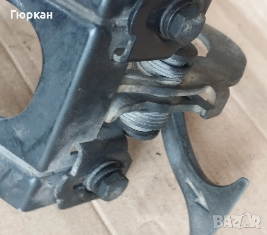 Mercedes Benz Отваряне на Преден Капак Лост , снимка 5 - Части - 54175890