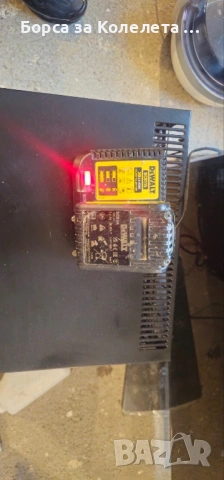 Dewalt батерия със зарядно, снимка 3 - Други инструменти - 53262331