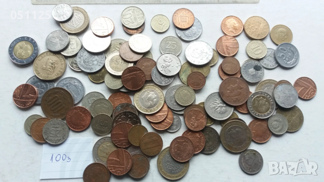 лот от 100 броя чуждестранни монети, снимка 9 - Нумизматика и бонистика - 52922764