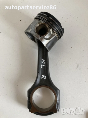 Бутало с биела A62800 628.963 V8 за Mercedes ML W163 400 CDI (2004)