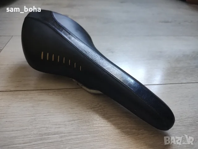 Седалка Fizik Arione, снимка 2 - Части за велосипеди - 56176888
