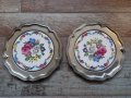 Две декоративни порцеланови чинийки с  цветя и калаен обков, снимка 1