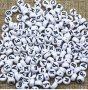 100 бр черно бели Акрилни букви на кирилица - кръгли мъниста български, снимка 1 - Други - 30343317