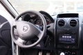 Dacia Duster 1.6 Газ/Бензин, снимка 12