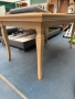 240377  НОВА трапезна маса 145/90 см -цена 130 евро или 254,26 лв хбб струговани крака , мдф плот 14, снимка 3