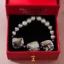 Ръчно изработена гривна седеф и перли в подаръчна кутия украсена със криогенна роза , снимка 2