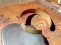 ЕТНОГРАФСКИ НАКИТ За ЛЮБОВНО ВРИЧАНЕ 2 СЪРЦА в 1 Старинна МЕДНА ГРИВНА Майсторска, снимка 5