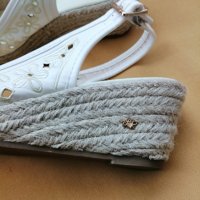 Красиви бели сандали на платформа от изкуствена кожа, снимка 3 - Сандали - 37239165