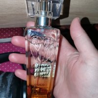 Нов ОРИГИНАЛЕН дамски парфюм на Victoria's Secret Angel Gold , снимка 1 - Дамски парфюми - 29154806