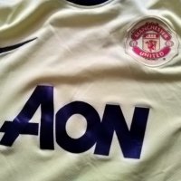 Манчестър Юнайтед маркова тениска на Найк размер юноши М 140-150см, снимка 4 - Футбол - 42794756