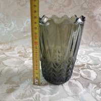 Ретро ваза от цветно стъкло, снимка 4 - Сервизи - 44356848