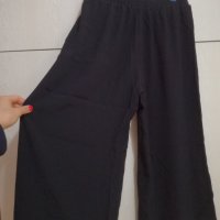 Нов пола панталон , снимка 1 - Панталони - 31782065