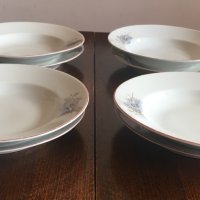 9 порцеланови чинии със сини цветя - 4 дълбоки + 5 литки, снимка 4 - Чинии - 40377106