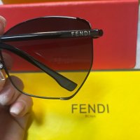 Дамски слънчеви очила Fendi, снимка 2 - Слънчеви и диоптрични очила - 40823960