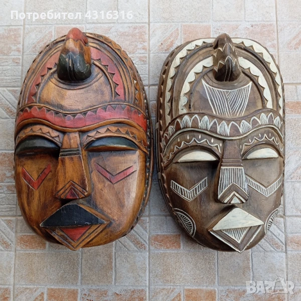 Две големи стари маски , снимка 1