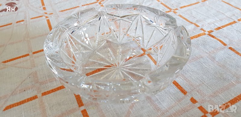 Пепелник кристален, снимка 1