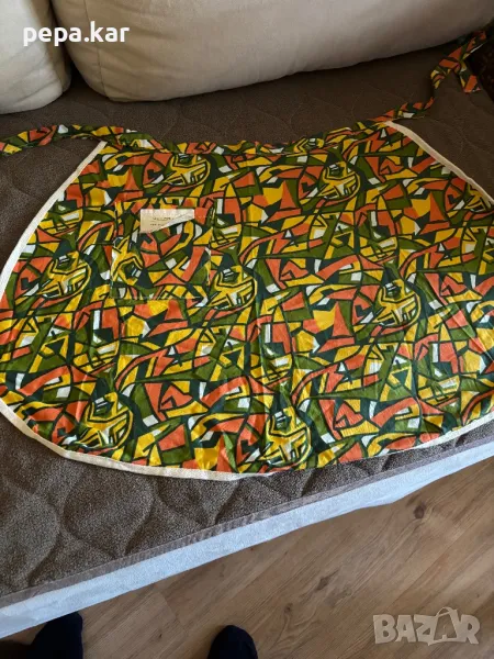 Нова ,с етикет,престилка от 1988 и още модели , снимка 1