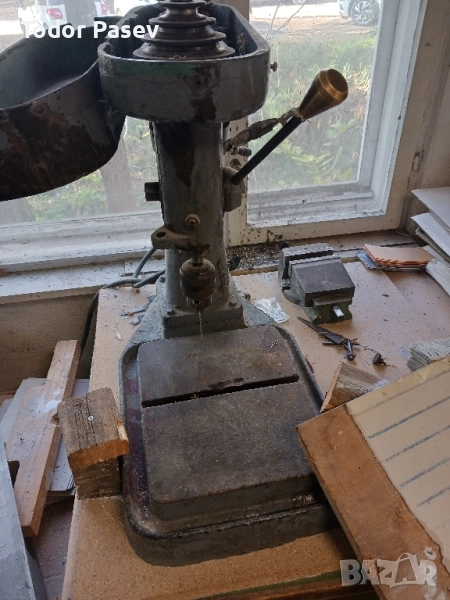 Настолна Бормашина Б 12, снимка 1