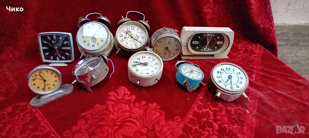 10бр различни настолни механични часовници , снимка 1