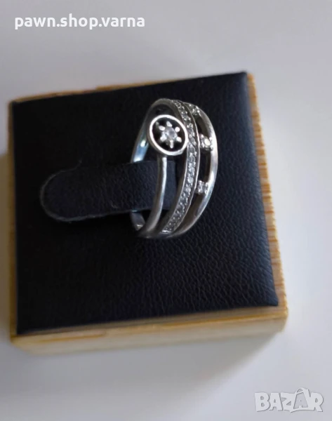 Сребърен пръстен с фианити – елегантен и нежен, снимка 1