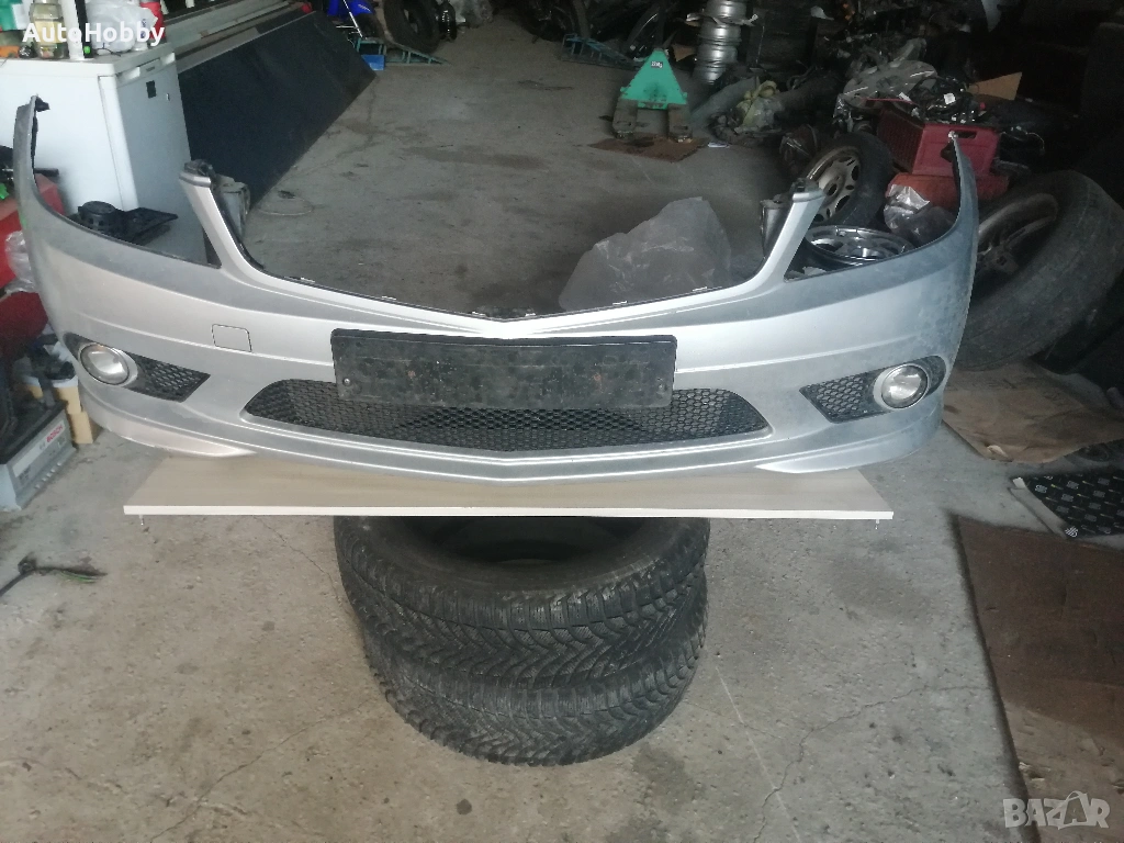 Предна броня Мерцедес C класа W204 AMG Оборудвана, снимка 1