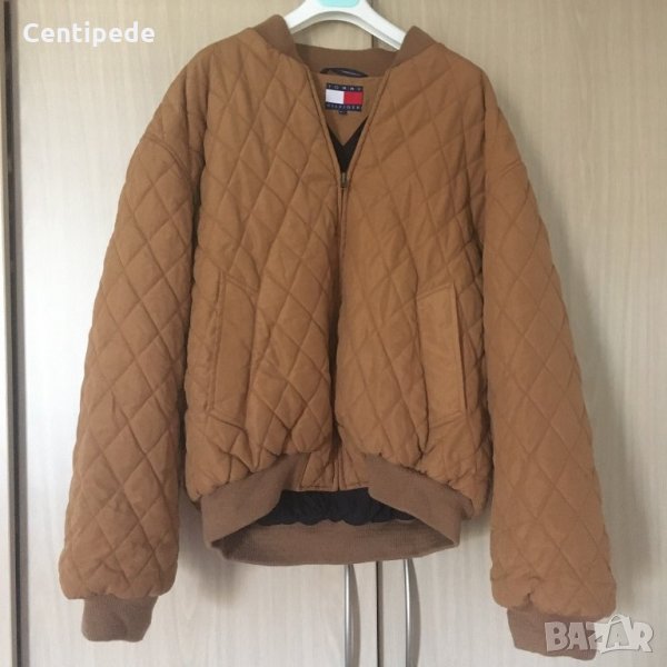 Зимен бомбър Tommy Hilfiger, снимка 1