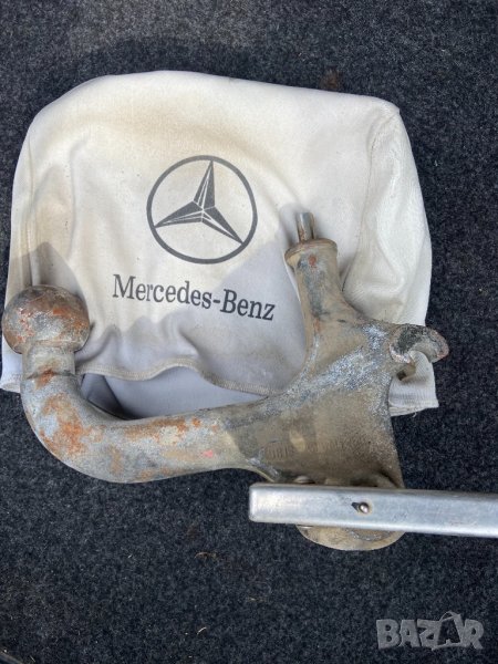 Оригинална кука на теглич от мерцедес 190 124 и други, снимка 1